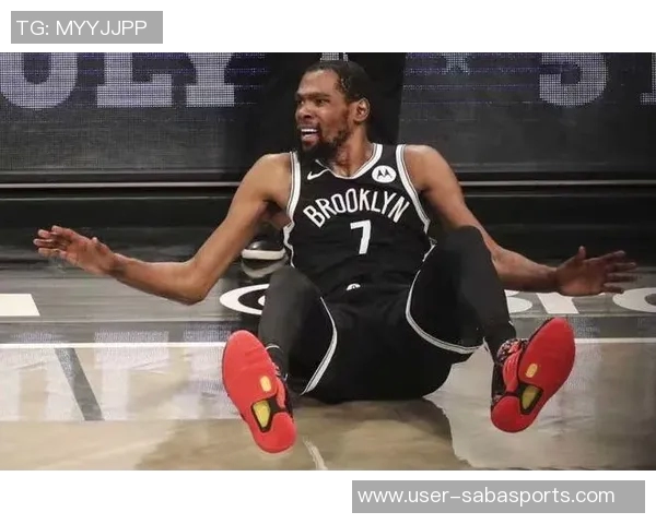 弗兰克透露小卡脚部受伤情况严重每天需接受多次治疗