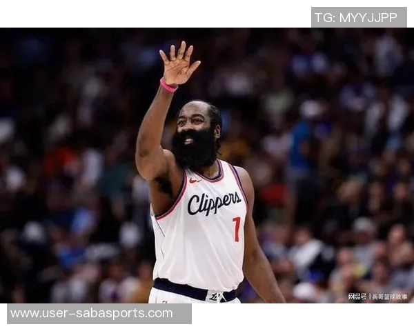 哈登谈客场逆转困难称这是一场防守大战需全力以赴才能争胜